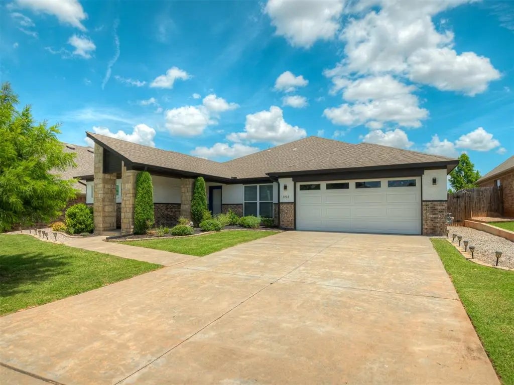 3903 Painted Bird Lane, Norman, OK, 73071 For Sale