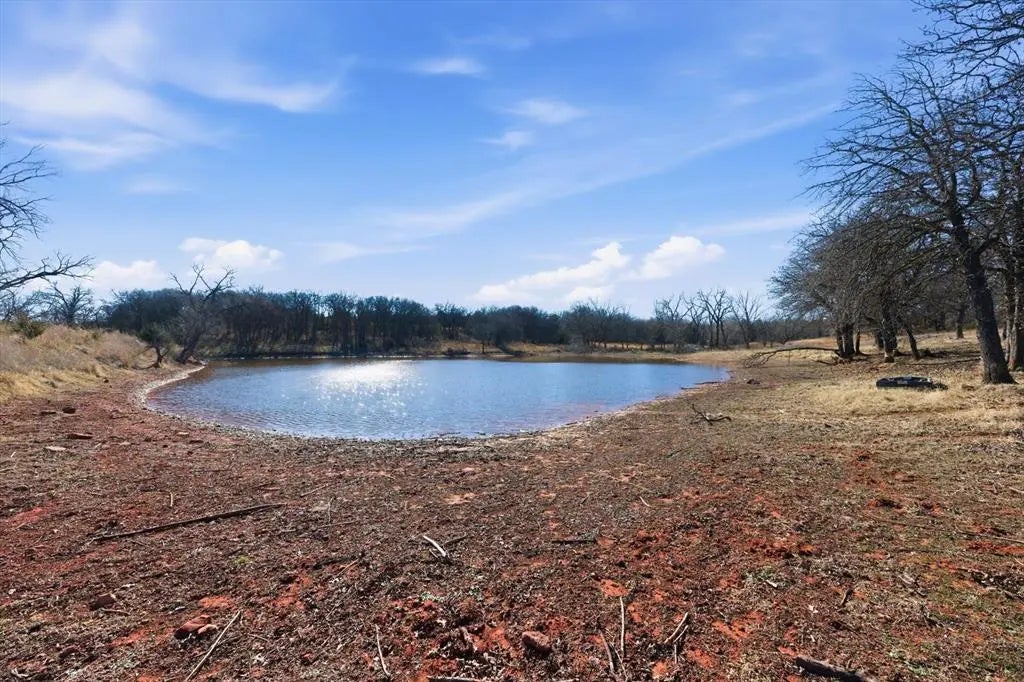 11500 S Peebly Road, Luther