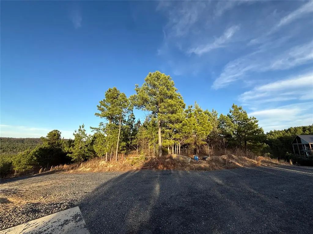 333 Overcup Oak Trail, Broken Bow