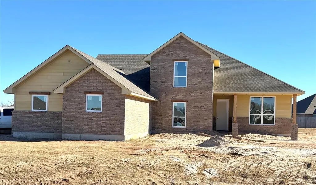 Residential Real Estate for Sale located in the neighborhood of Blue Ridge Estates, in the city of Newcastle, OK