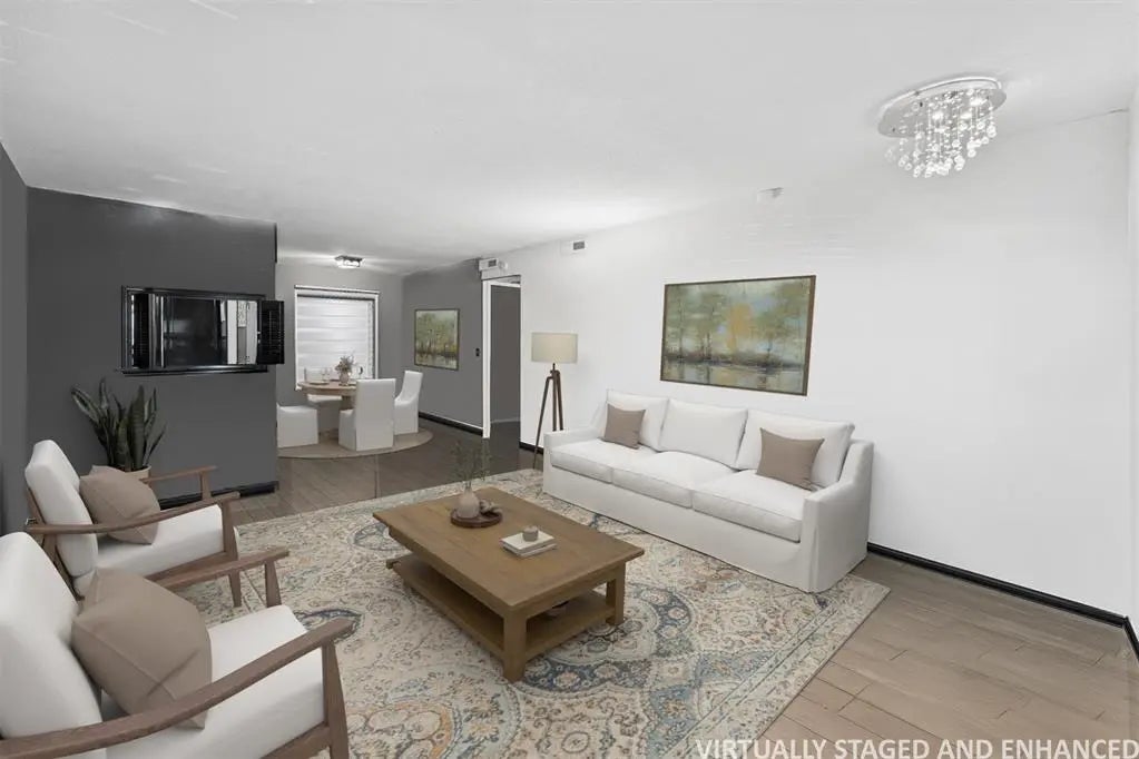 11419 N May Avenue D, Oklahoma City