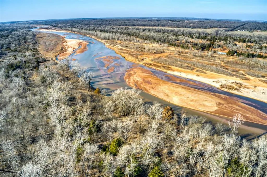 E 1460 Street, Byars