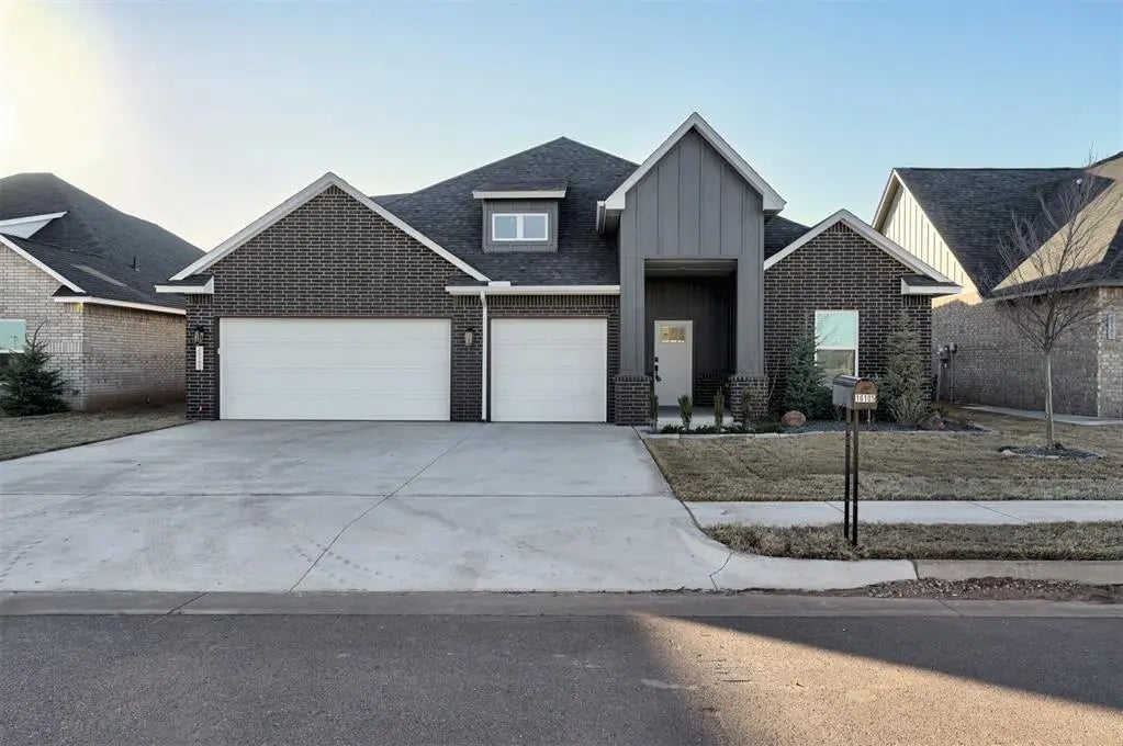 16105 Navarra Way, Oklahoma City, OK, 73170 For Sale