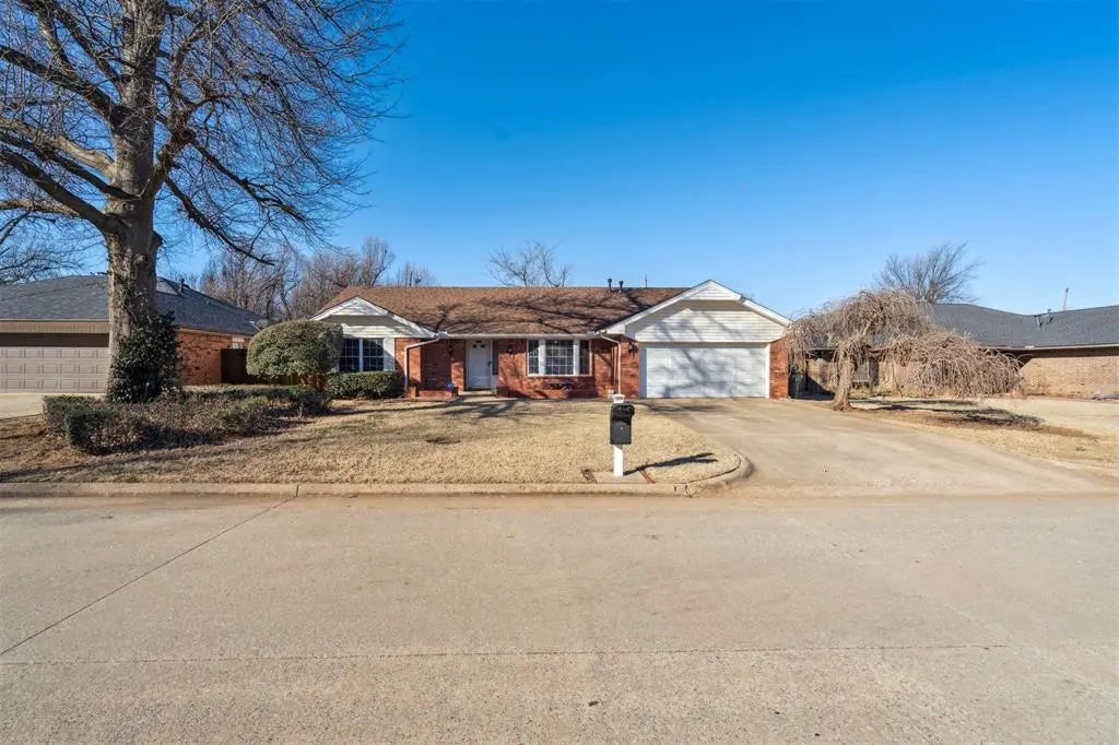 2901 Woodcreek Road, Midwest City, OK, 73110 - Ridgecrest Manor - 1210961, Residential