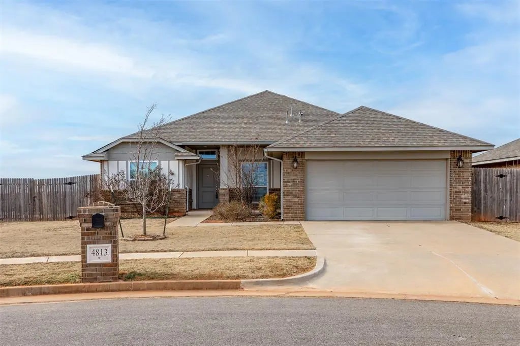 4813 Apatite Bluff Drive, Oklahoma City, OK, 73179 For Sale