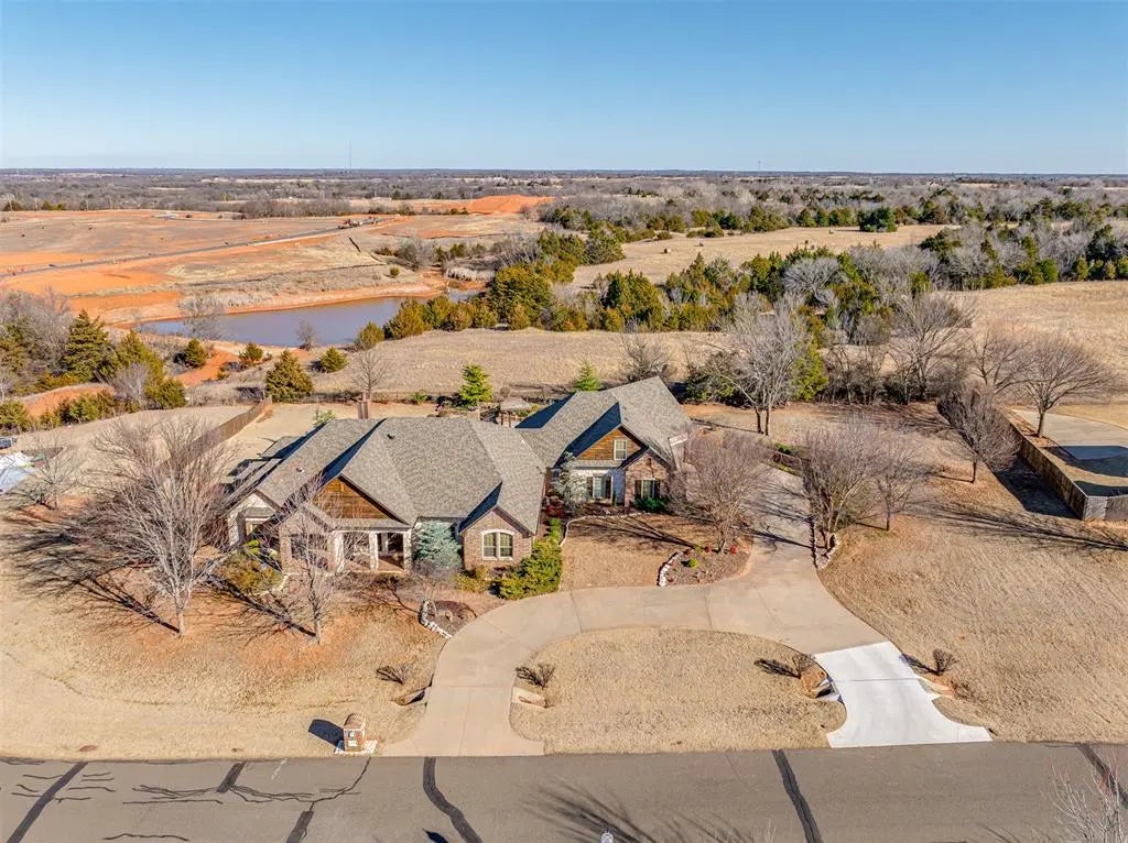 3301 Santa Rosa Court, Norman