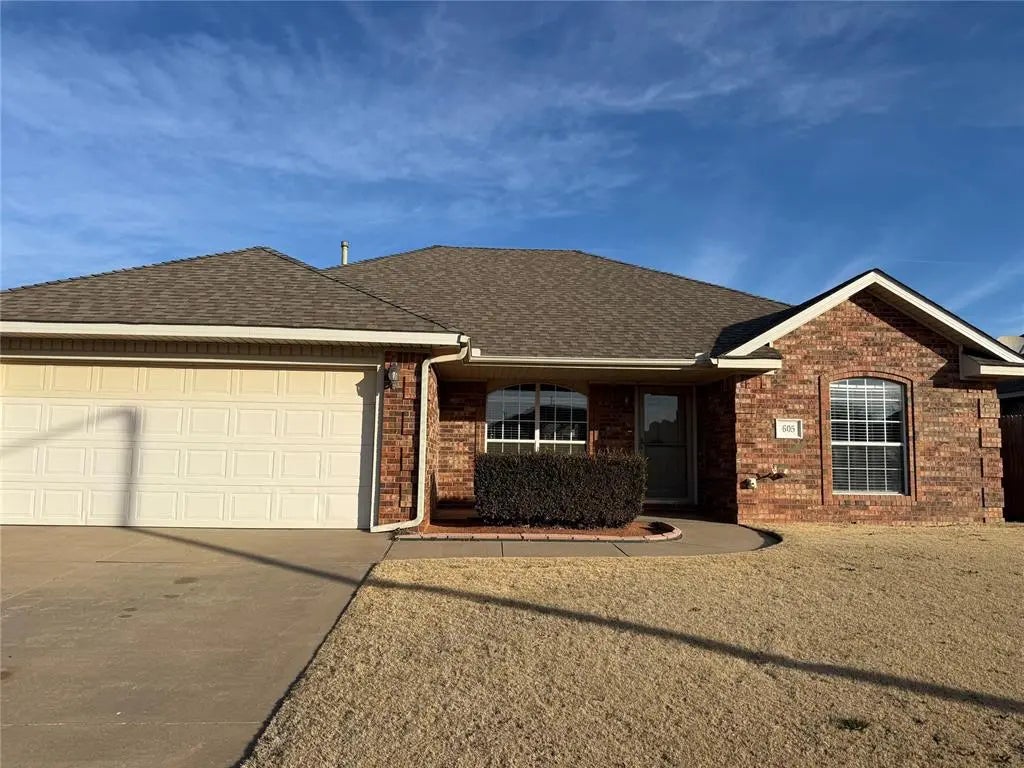 605 E Greenwood Lane, Mustang, OK, 73064 - Castle Rock Sec Ii - 1211320, Residential