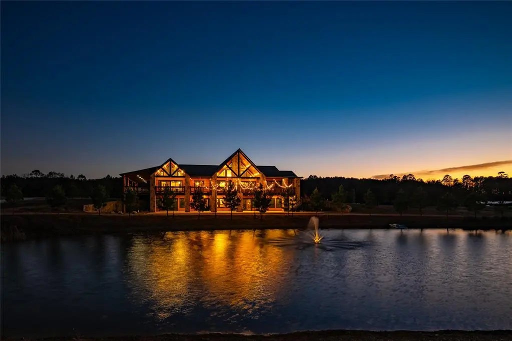 Homes for Sale located at 5148 N Highway 259, in the city of Broken Bow, OK 74728