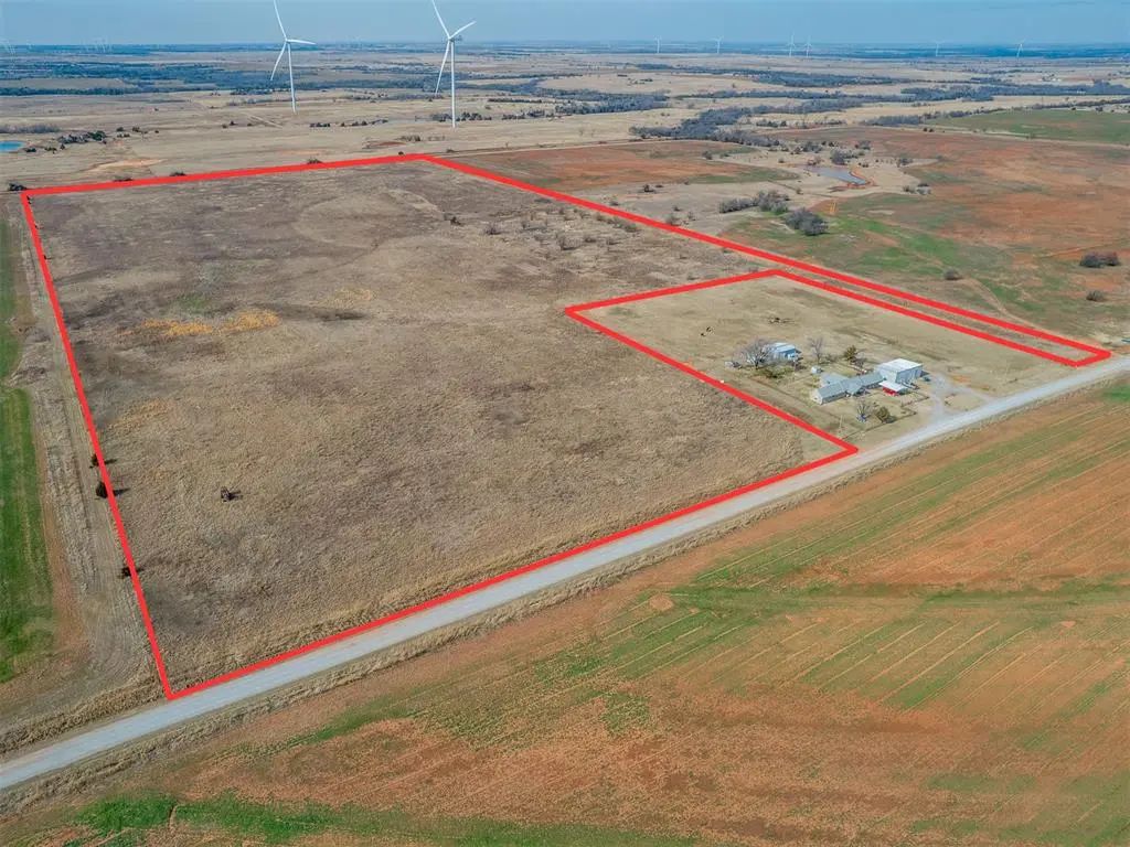 60 Acres Macarthur, Crescent