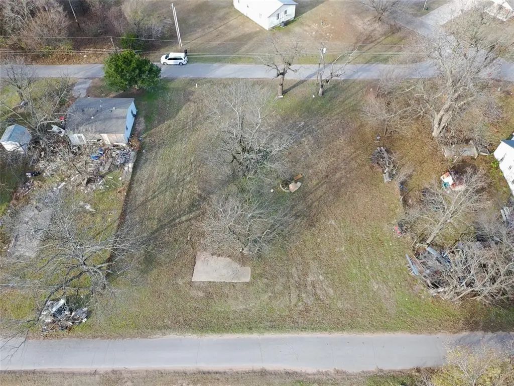 2154 Houston Avenue, Harrah