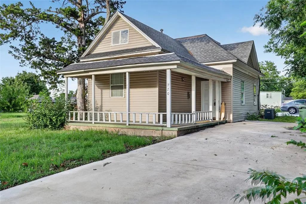 720 N Boulevard Street, Edmond
