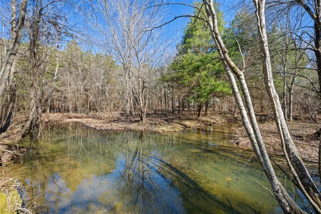 316 Marked Pine Lane, Broken Bow