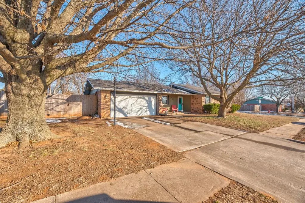 3601 Black Hawk Drive, Norman, OK, 73072 - Eagle Cliff 1 - 1211776, Residential