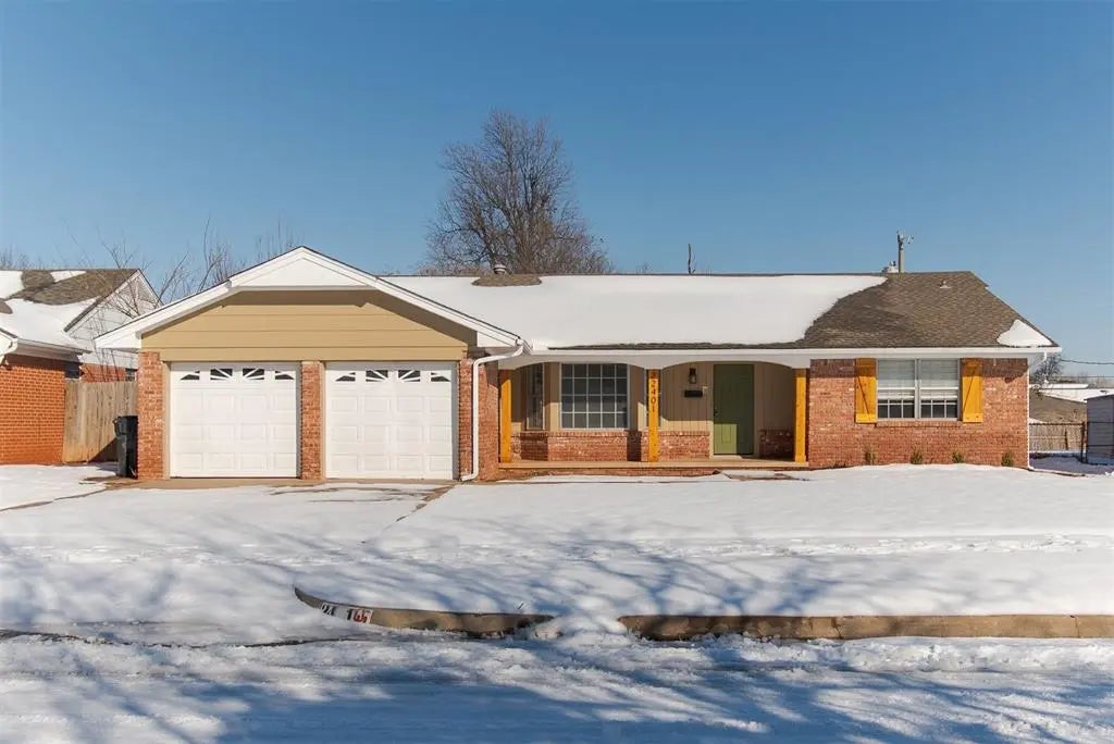 Residential Real Estate for Sale located in the neighborhood of Casady Terrace 2nd, in the city of Oklahoma City, OK