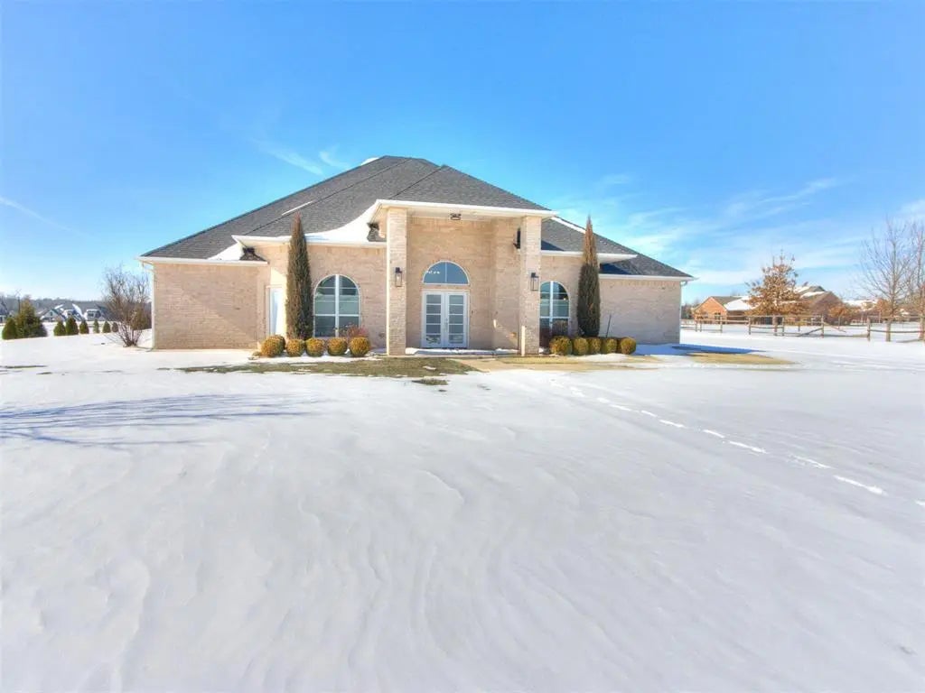 10917 Oaksplinter Lane, Oklahoma City