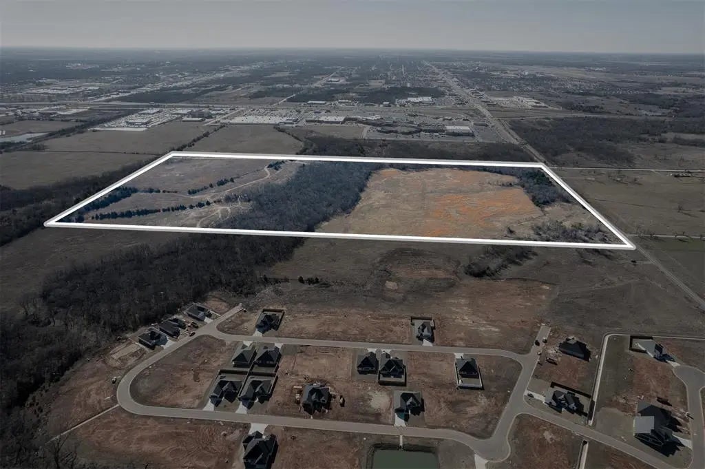 6011 N Kickapoo Street, Shawnee