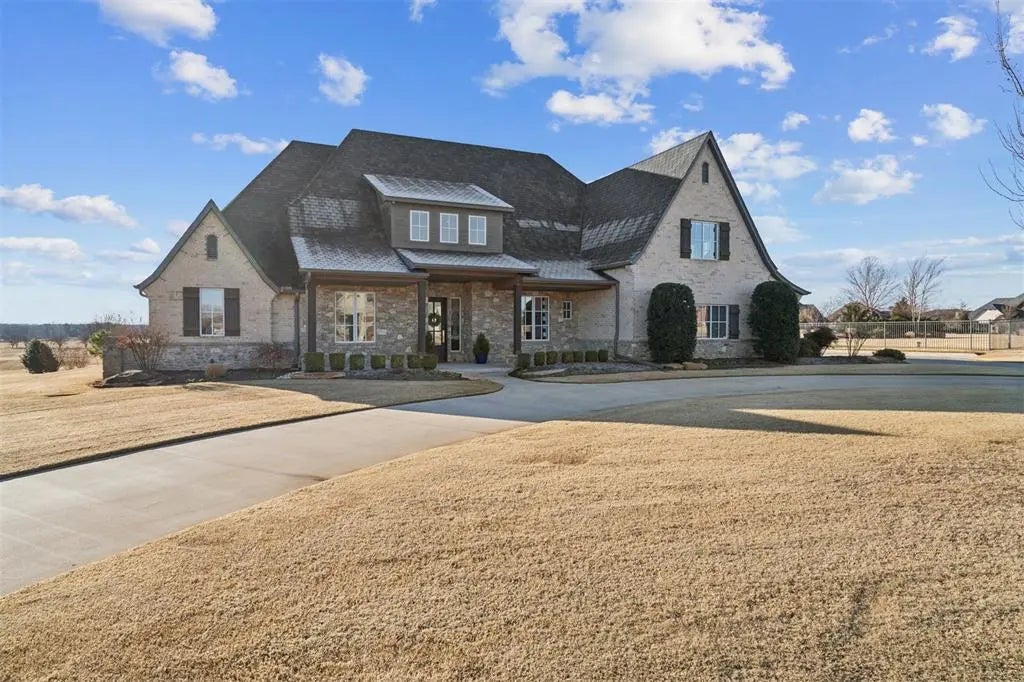 Homes for Sale located at 4200 Paloma Circle, in the city of Edmond, OK 73012