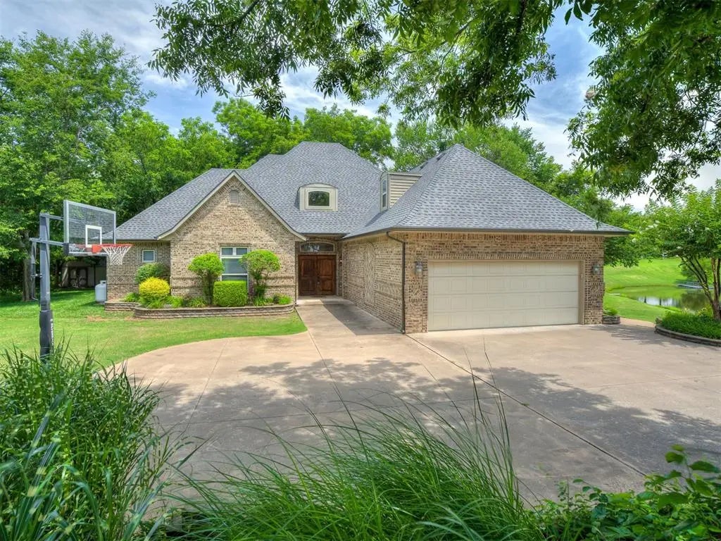 Residential Real Estate for Sale at 18591 308th Street in the city of Norman by MLS #1212601