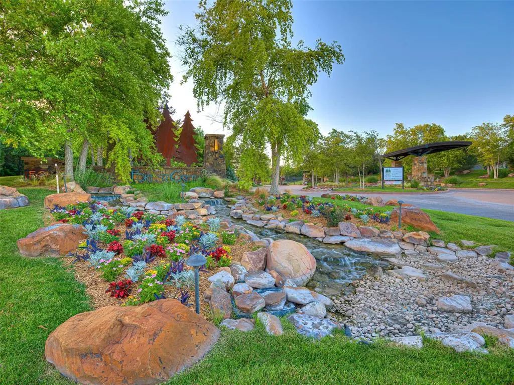 5825 Harper Creek Trail, Edmond