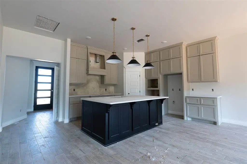 Homes for Sale located at 5517 Eden View Drive, in the city of Edmond, OK 73007