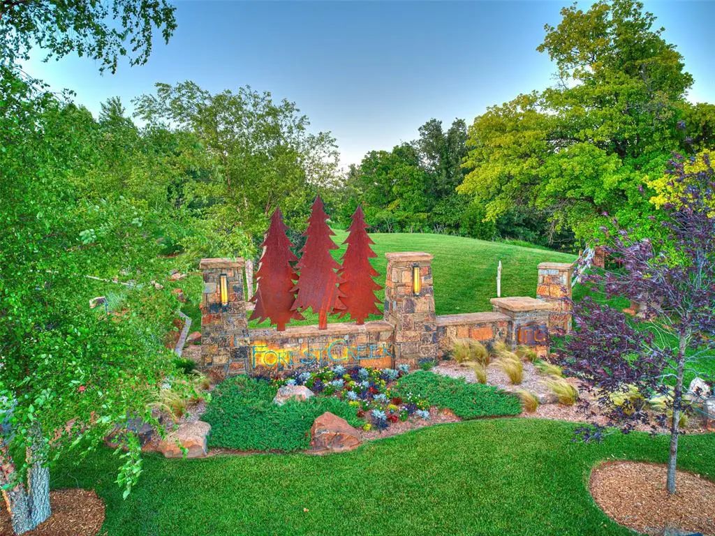 5917 Harper Creek Trail, Edmond