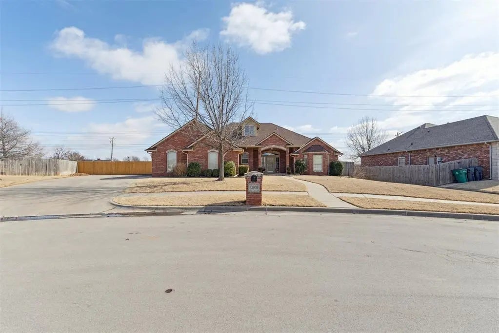 13908 Broadway Avenue, Oklahoma City, OK, 73170 For Sale