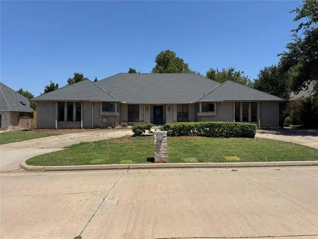 11305 Quail Creek Road, Oklahoma City