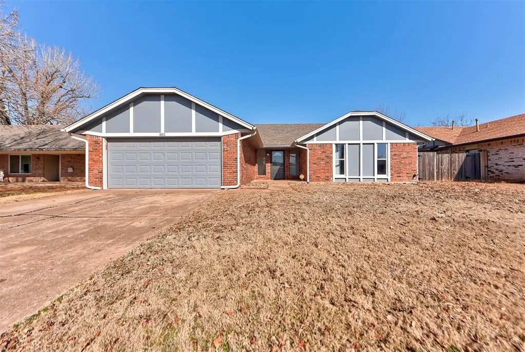 1011 W Gemini Road, Edmond