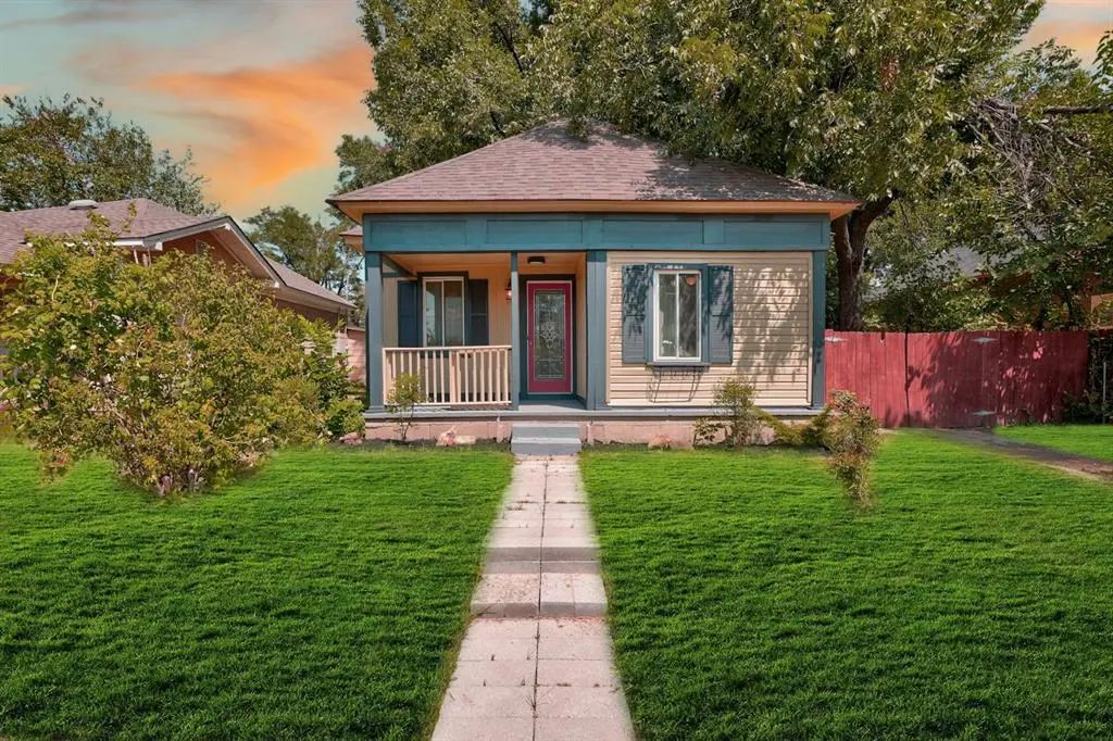 Residential Real Estate for Sale located in the neighborhood of Carle & Colcord Add, in the city of Oklahoma City, OK