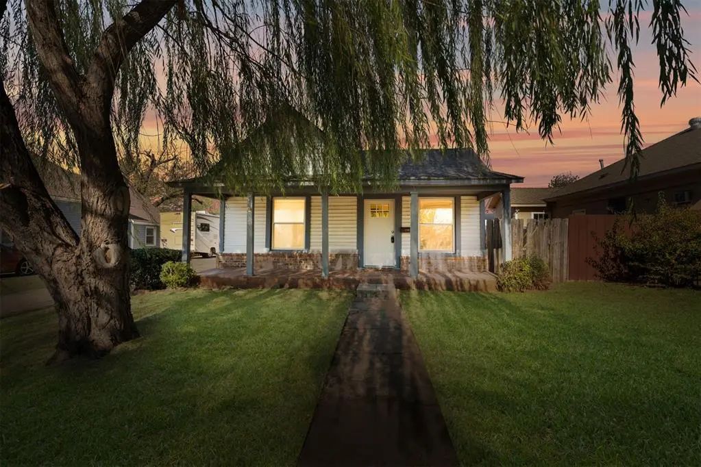Homes for Sale located at 1709 Nw 21st Street, in the city of Oklahoma City, OK 73106
