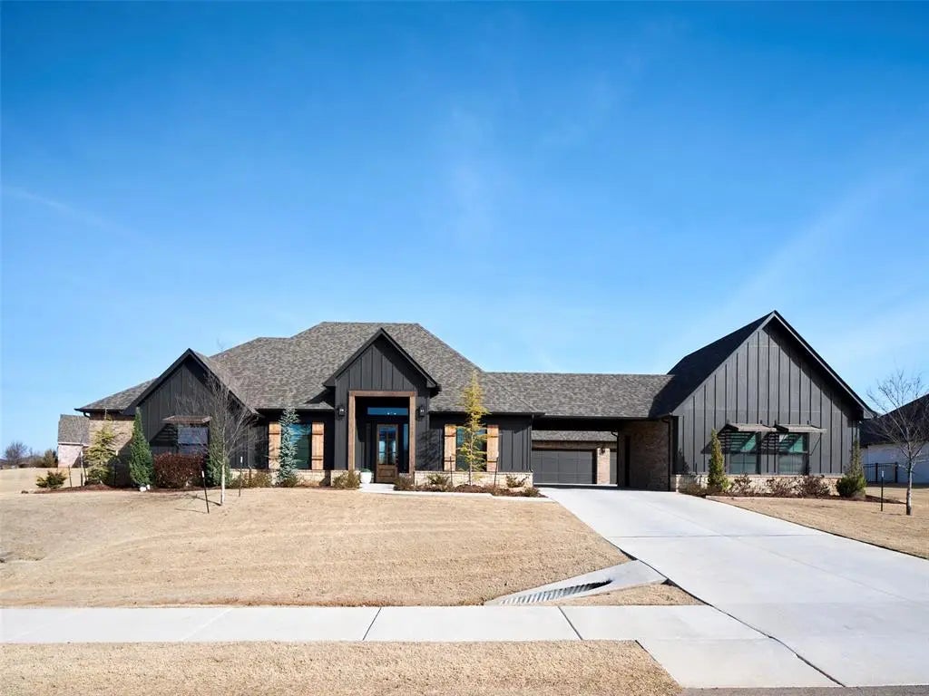 915 Villaverde Drive, Norman