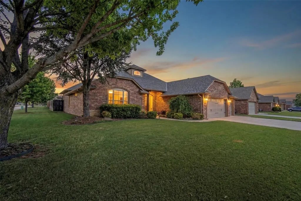 MLS #1216358 for Sale at 3025 Sw 140th Street, in the city of Oklahoma City, 73170