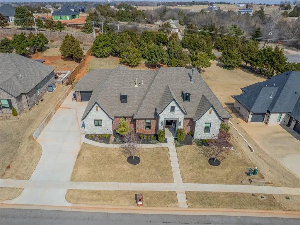 Residential Real Estate for Sale located in the neighborhood of Southern Preserve Ph Ii, in the city of Oklahoma City, OK