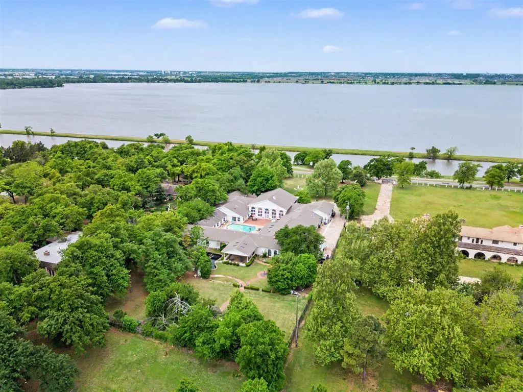 2550 E Overholser Drive, Oklahoma City