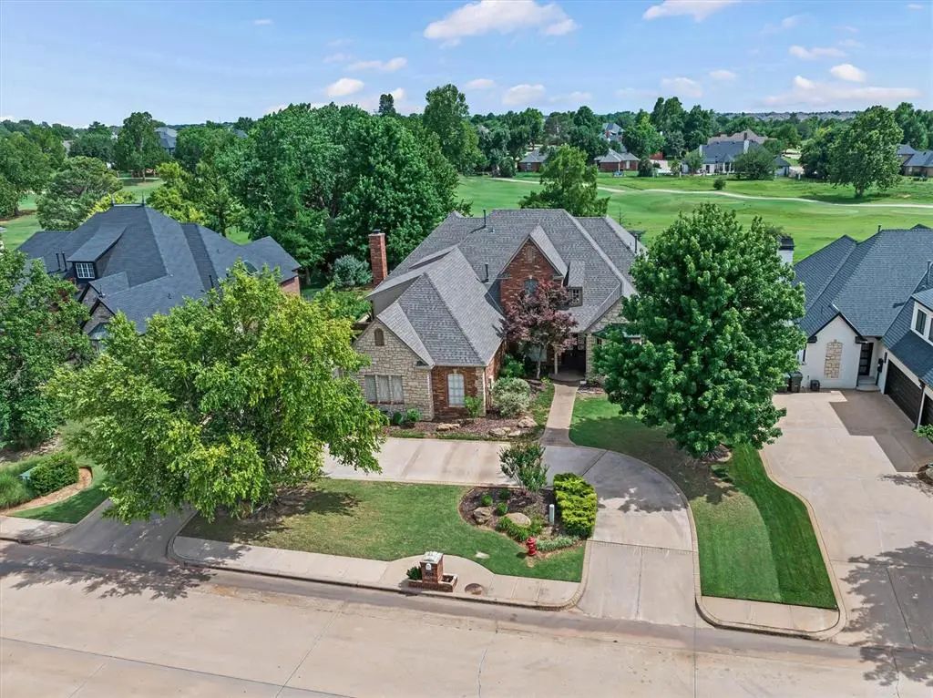 400 Heritage Boulevard, Edmond