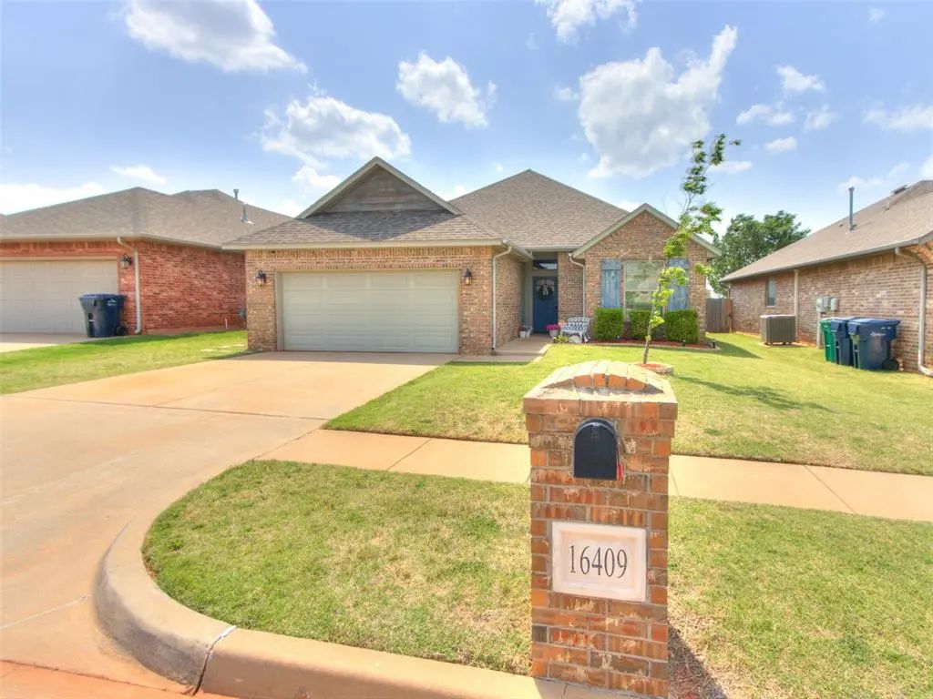 16409 Iron Fire Court, Edmond