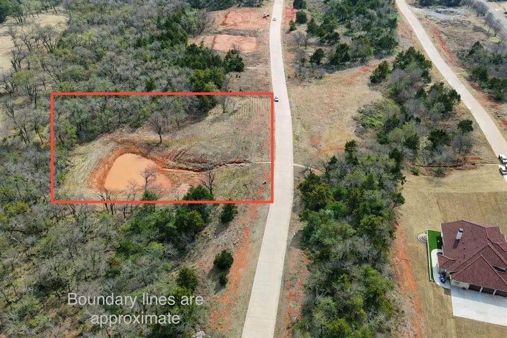 8266 E Wilshire Park Drive, Oklahoma City