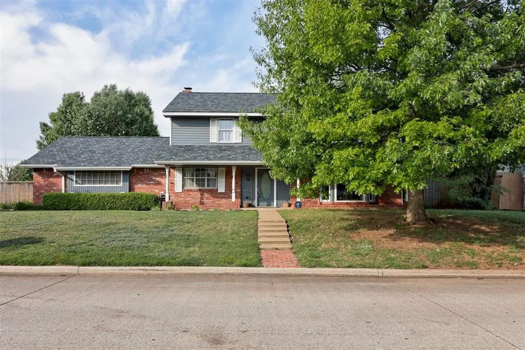 3012 Brookhollow Road, Oklahoma City