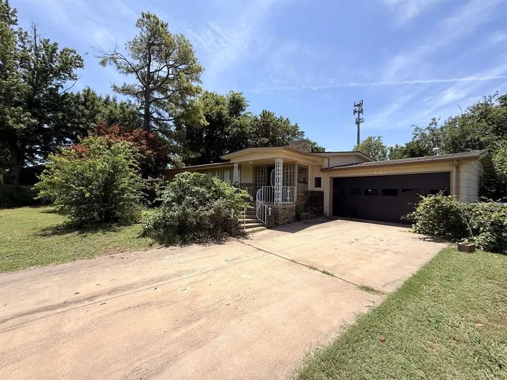 7104 Hilltop Court, Oklahoma City