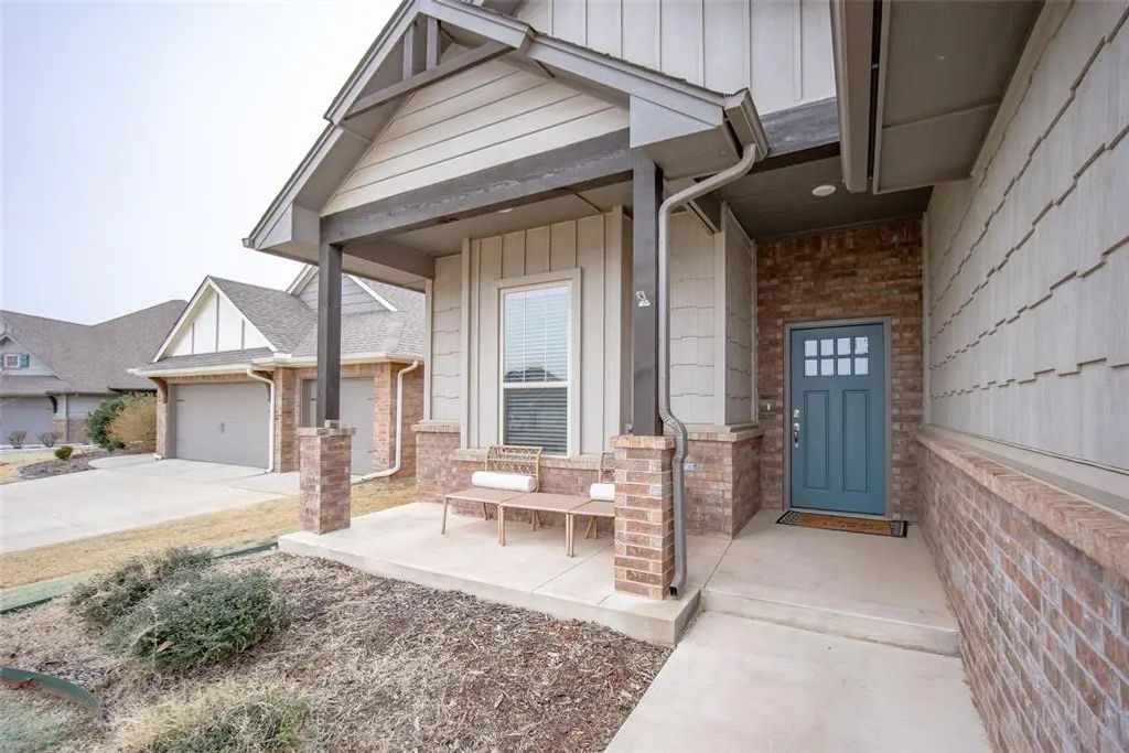 18644 Groveton Boulevard, Edmond