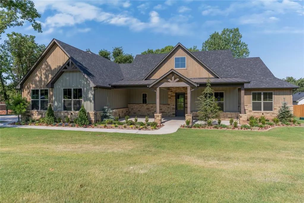 Homes for Sale located at 12975 Stagecoach Trail, in the city of Arcadia, OK 73007
