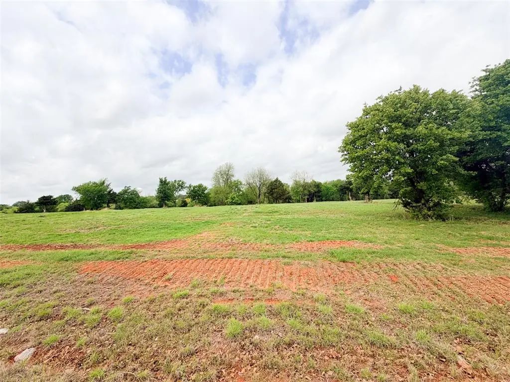 30595 Stadium View, Norman