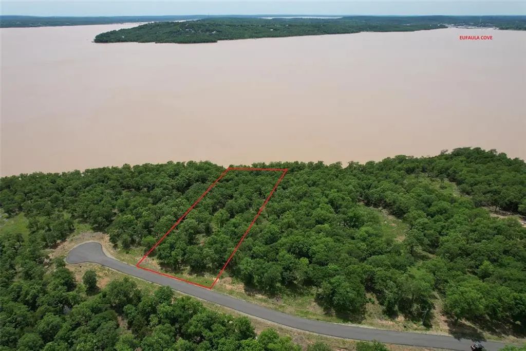 153 Patriot Pointe, Eufaula