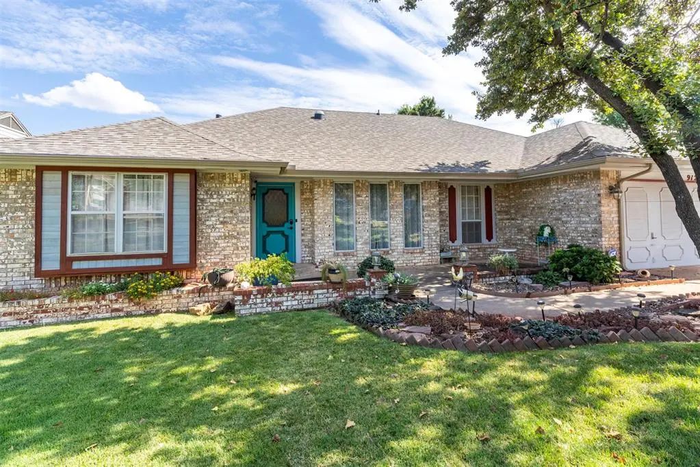 912 Carfax Road, Edmond, OK, 73034 For Sale