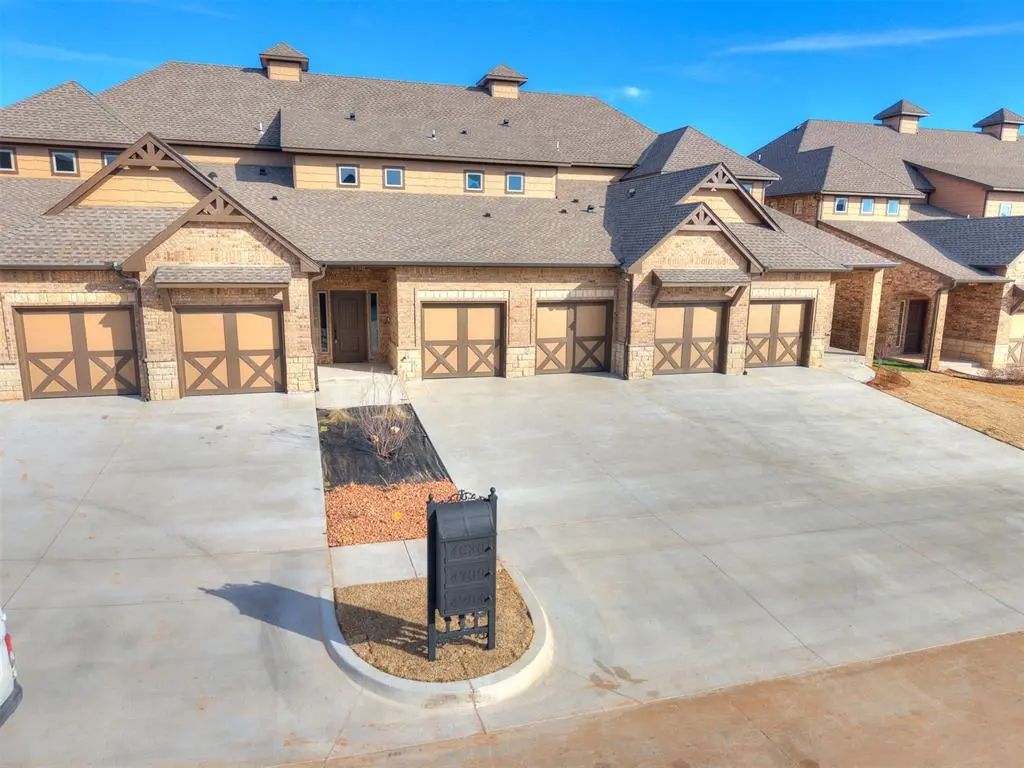 4700 Stelens Court, Norman