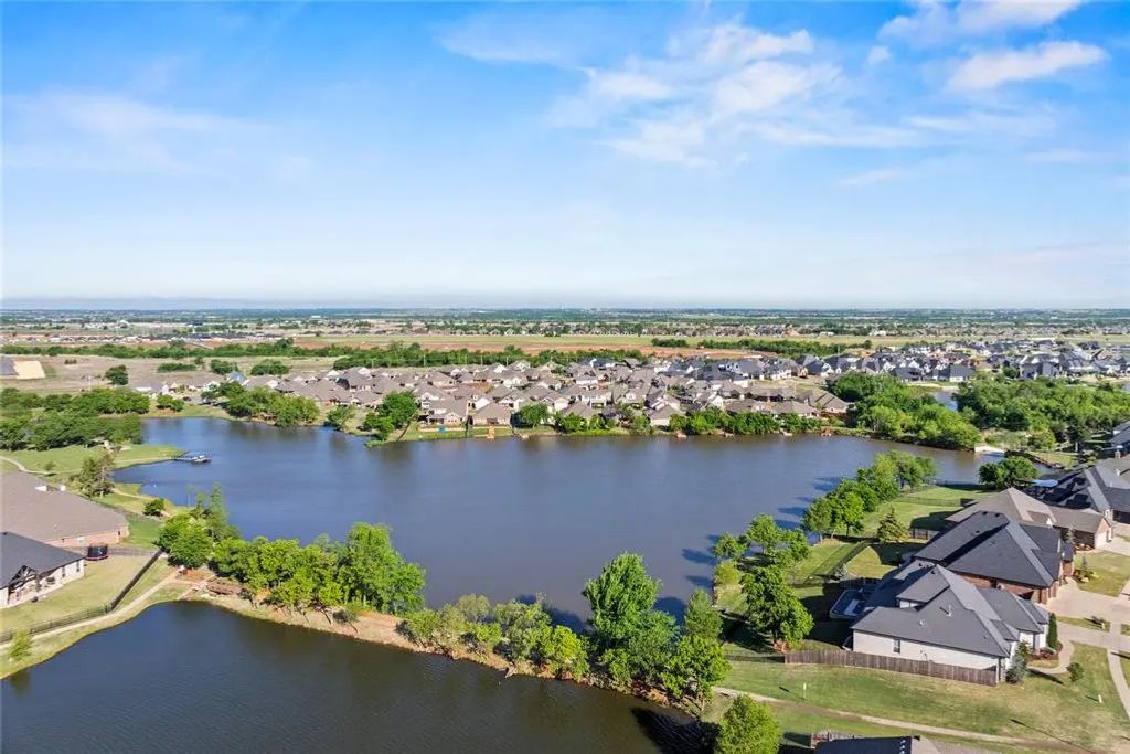 12913 Black Hills Drive, Oklahoma City