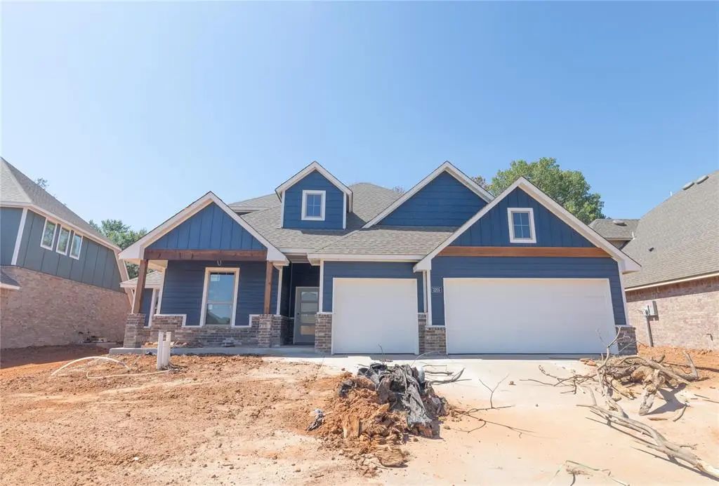 MLS #1225448 for Sale at 3205 Broadmoore Drive, in the city of Moore, 73160