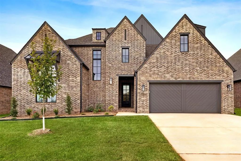 15701 Stillmeadows Drive, Edmond