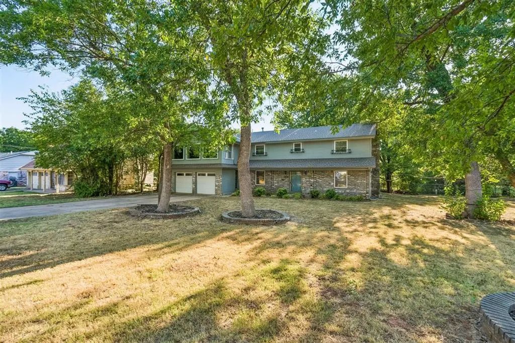 2415 Weatherford Drive, Norman