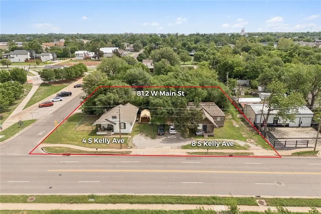 4 S Kelly Avenue, Edmond